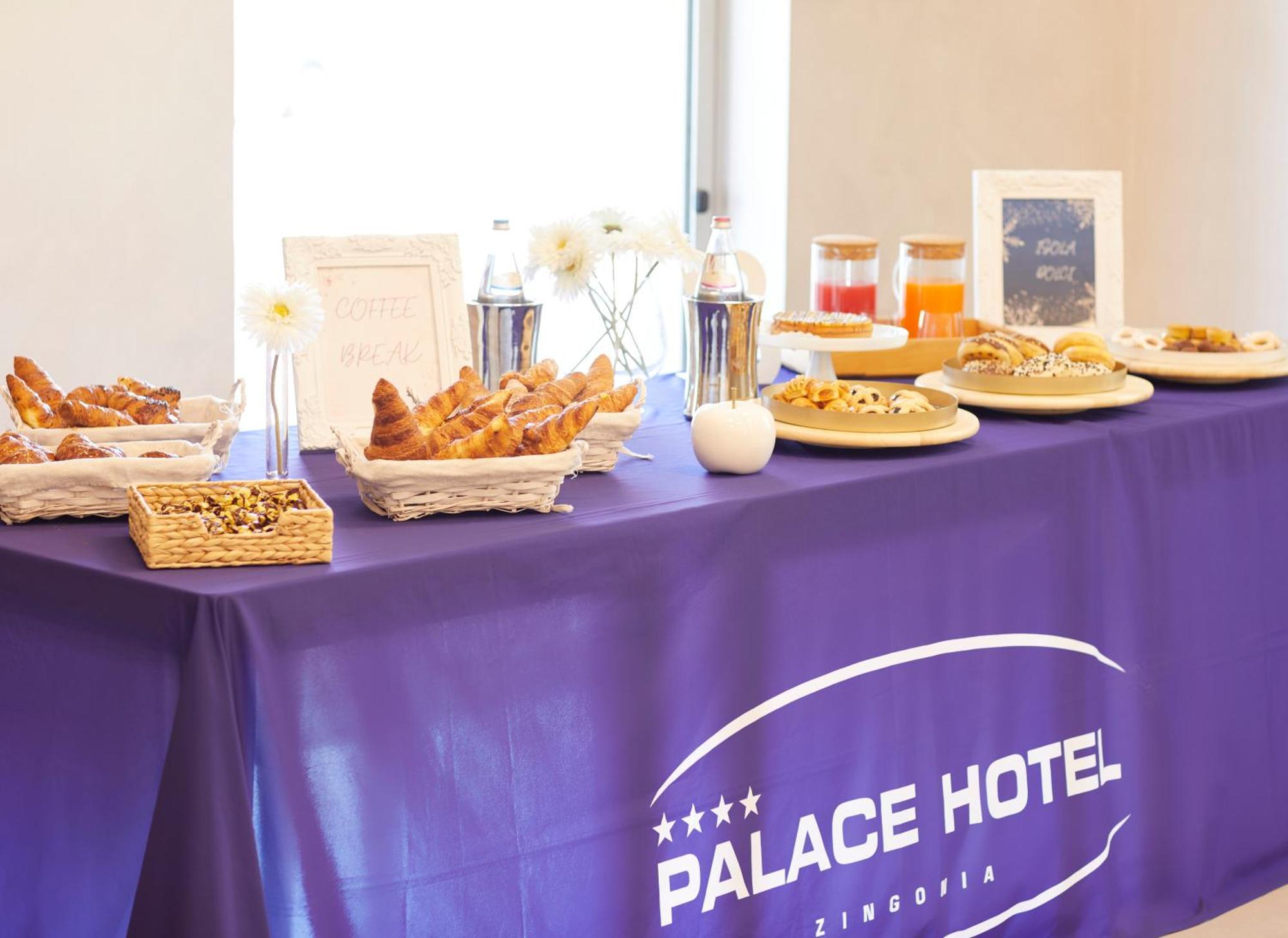 Palace Hotel Zingonia Верделлино Экстерьер фото